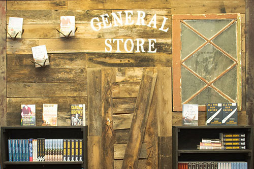 a sign of the General Store